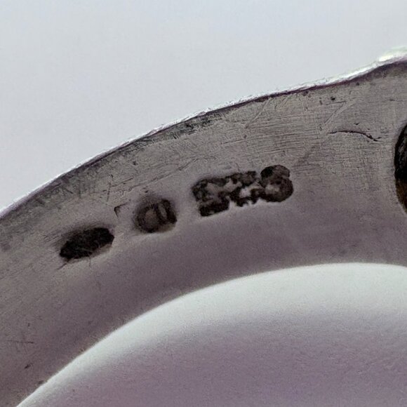 VTG Solid Sterling Silver 925 Oval Amethyst Bezel Set Statement Ring Size 6 - Picture 7 of 9